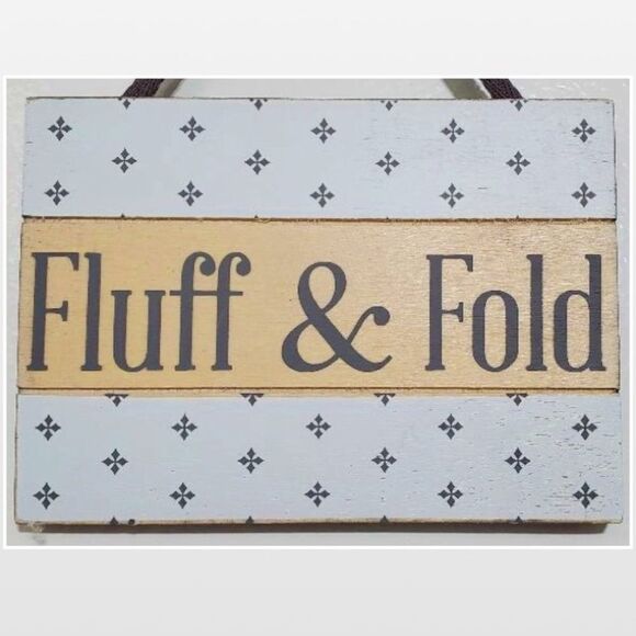 New Laundry Wood Home Sign - Picture 2 of 9